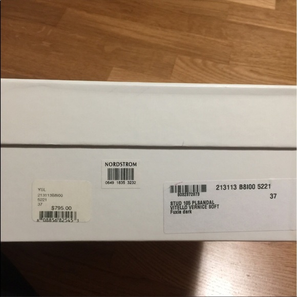 Authentic YSL heels 👠 - Picture 3 of 3